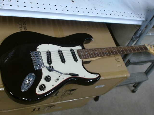 Fender squier strat