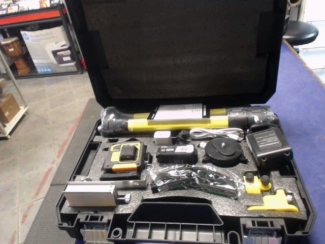 Niveau laser comme neuf dans boite