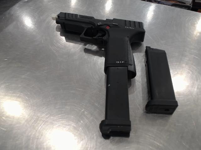 Gun airsoft avec extended clip