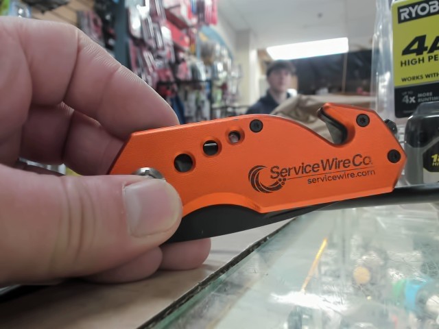 Small knife orange 2inch