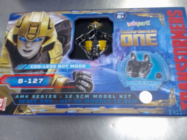 Figurine transformers one new