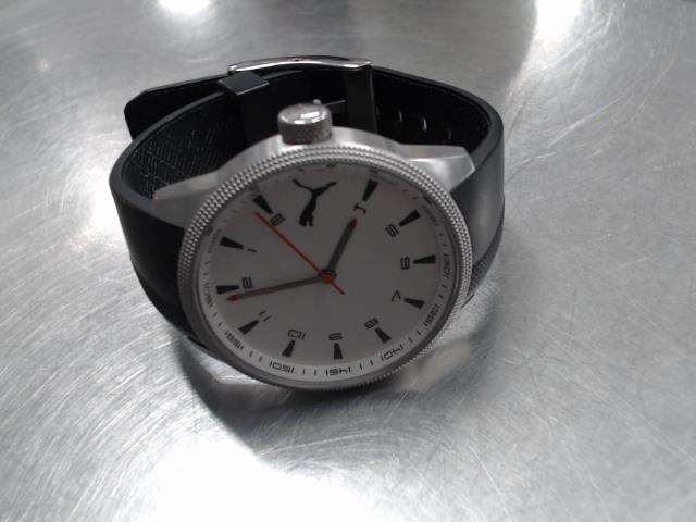 Montre homme bracelet plastique