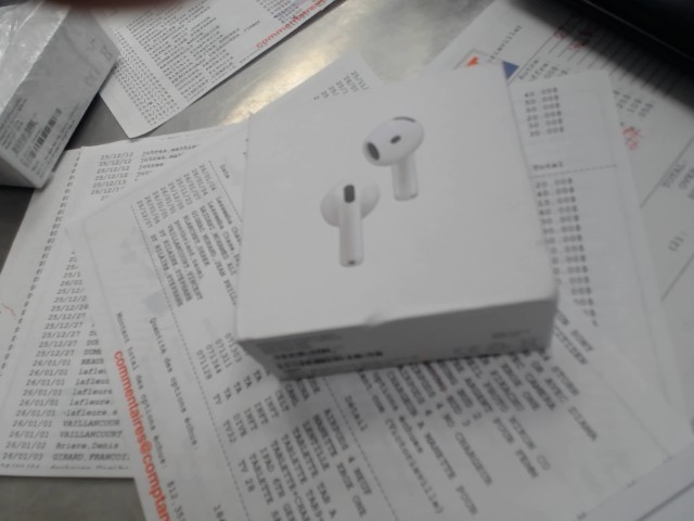 Airpods 4 no chargeur