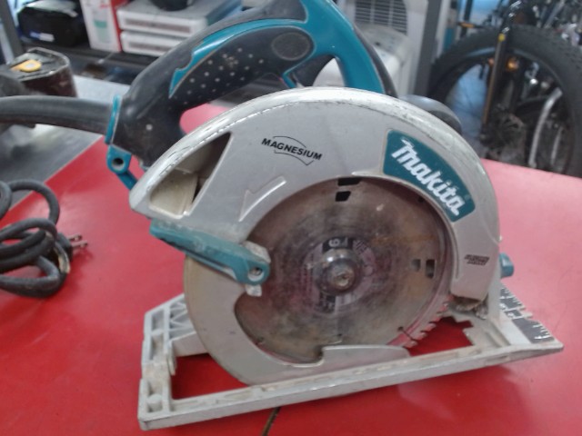 Scie circulaire a fil