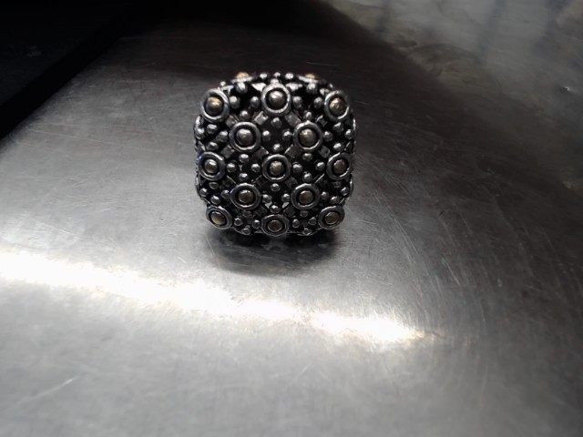 Bague en argent sterling 20.5g