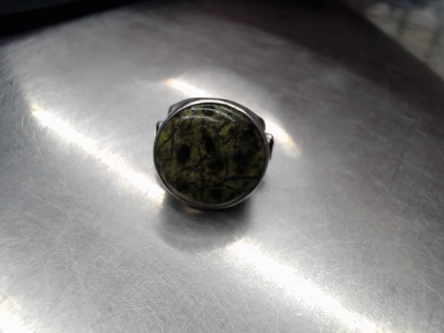 Bague en argent sterling pierre verte