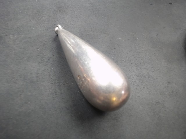 Goute gucci made in italie pendentif