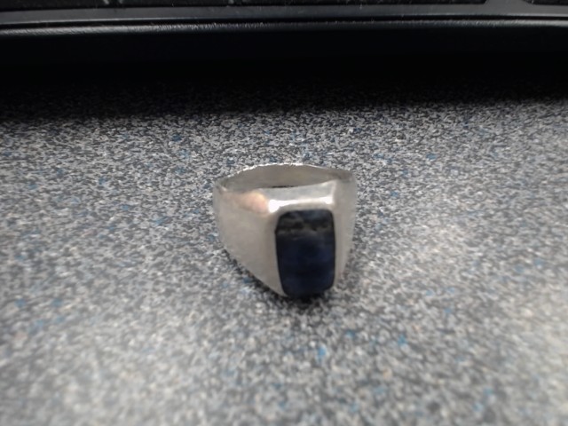 Bague avec brosse pierre bleu