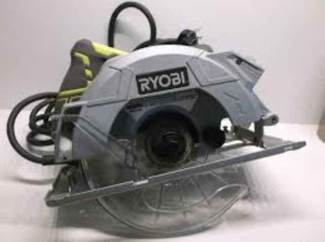 Scie circulare electrique