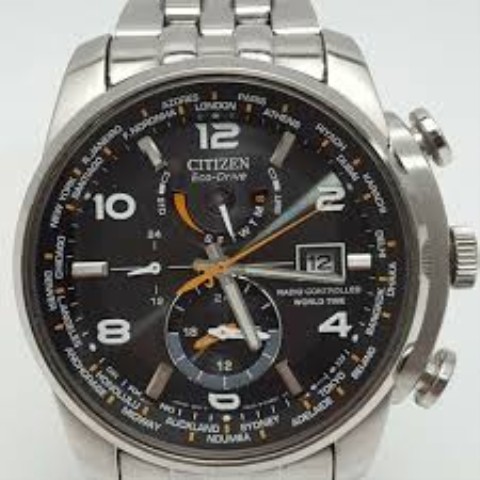 Montre stainless temps mondials