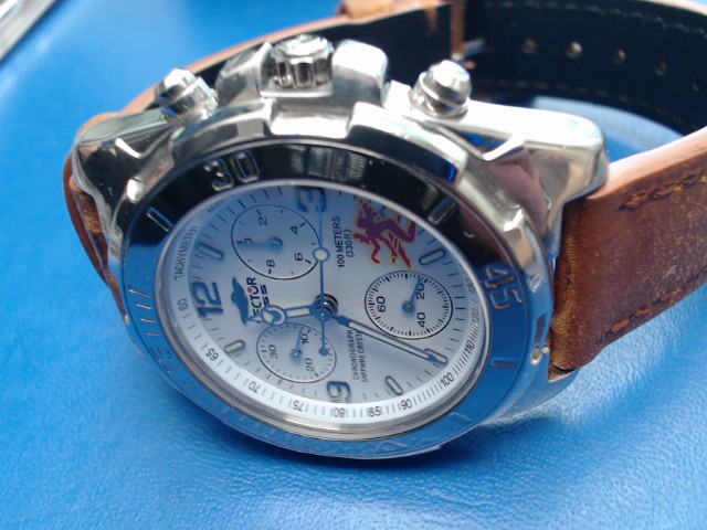 Montre cuir brun sector chcrnos