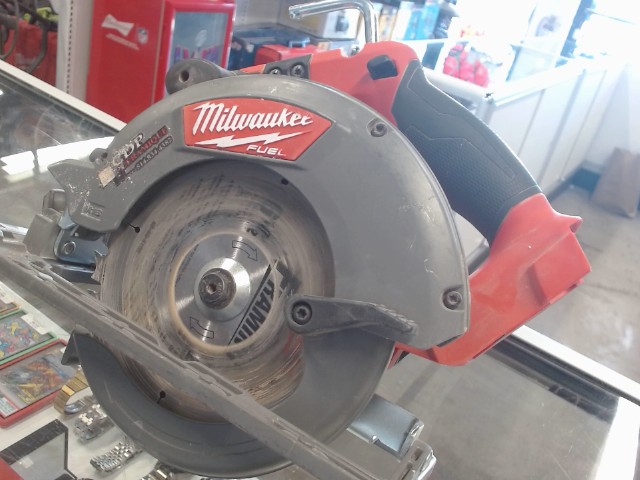 Milwaukee scie ronde a batterie