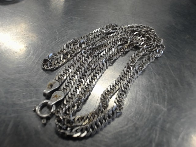 Chaine en argent torsade