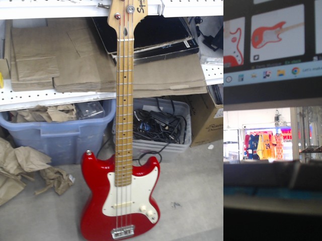 Squier by fender bronco bass rouge