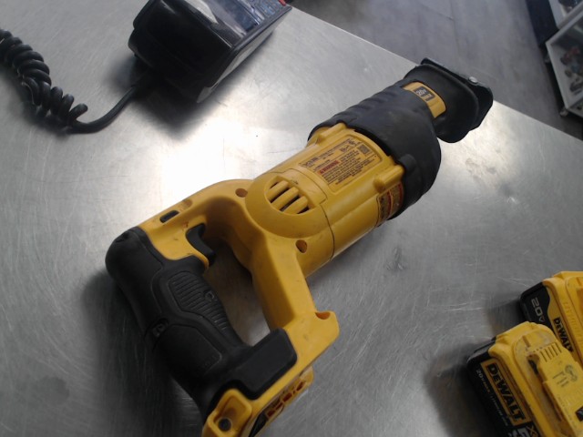 Scie va et viens dewalt 20v