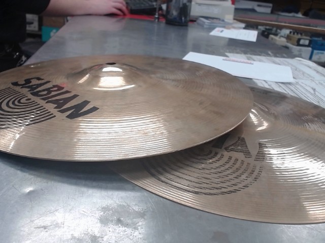 Hi hat