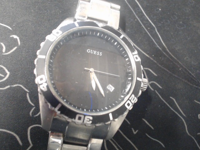 Montre guess