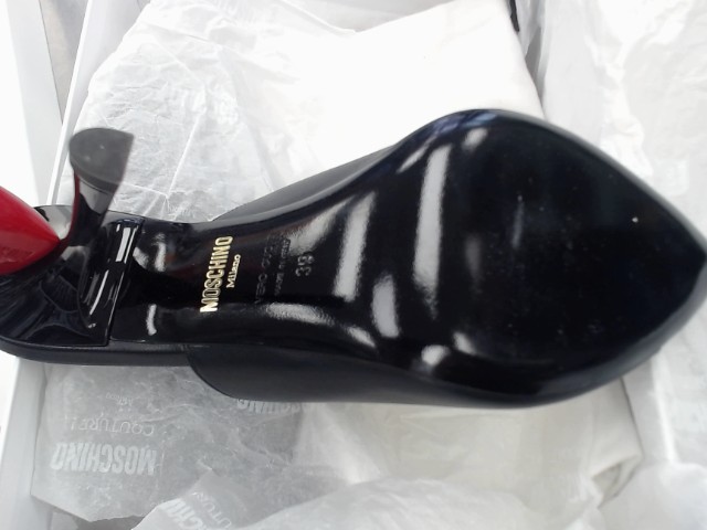 Soulier moschino mule size 9 en boite