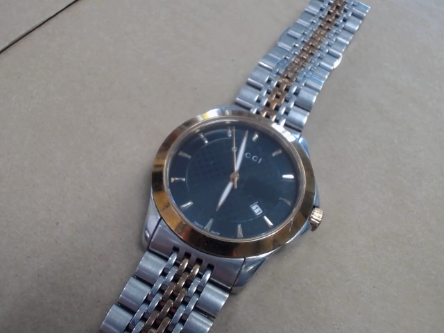 Montre homme cadrant noir