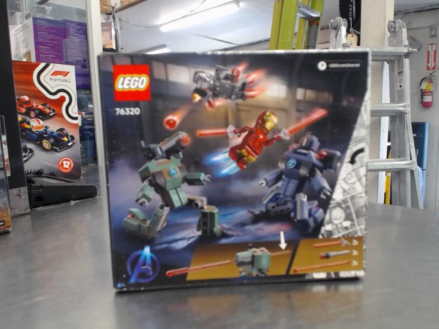 Iron man & war machine