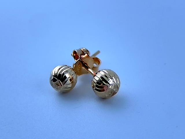 BOUCLES D OREILLES EN OR 14KT