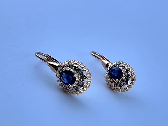 BOUCLES D OREILLES EN OR 14KT