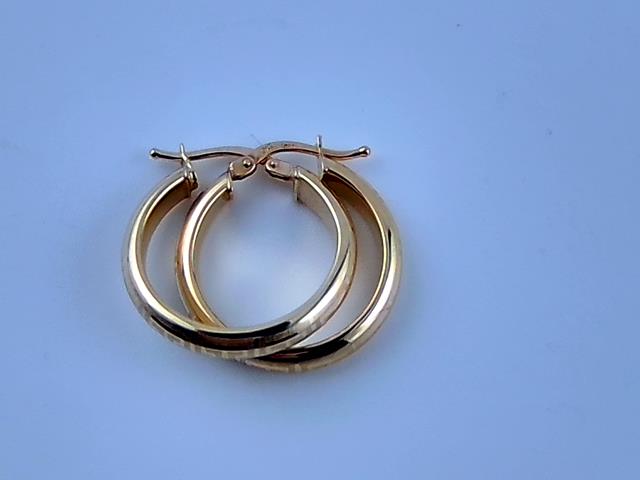 BOUCLES D OREILLES EN OR 10KT