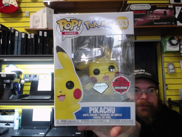 Figurine pop pikachu diamond eb ex