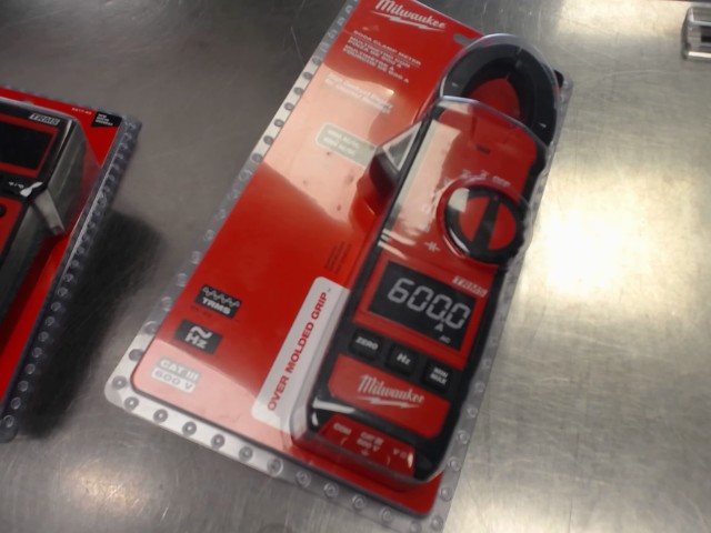 Milwaukee 600a clamp meter