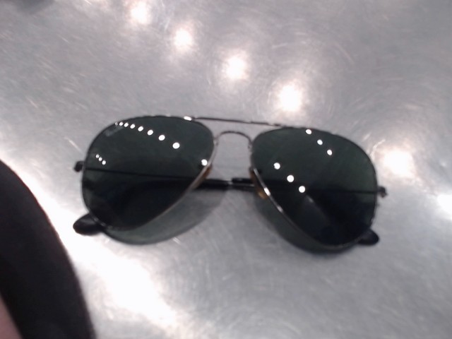 Lunette de pilote ray ban