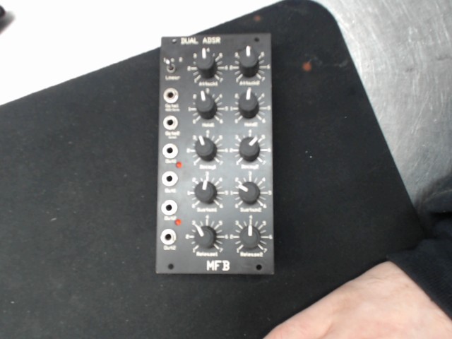 Synthetiseur