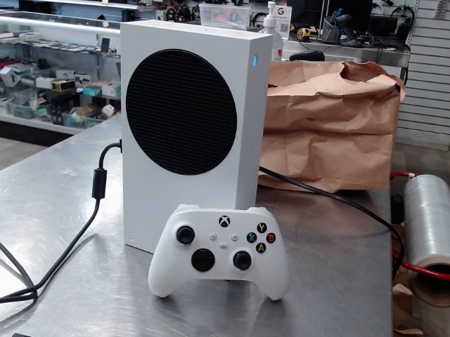 Console avec 1 manette