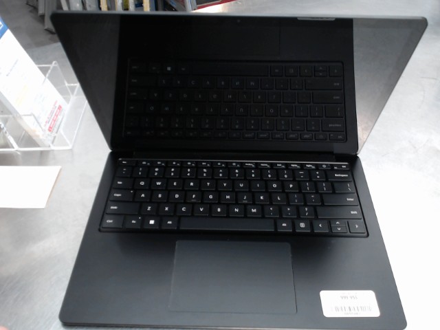 Microsoft surface pro 5 12th gen/16gb