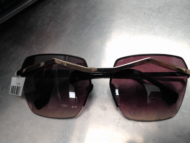 Lunettes soleil desiner paris france