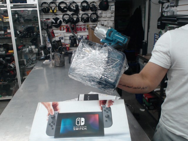 Impact 1/2 avec bat 3ah et char makita