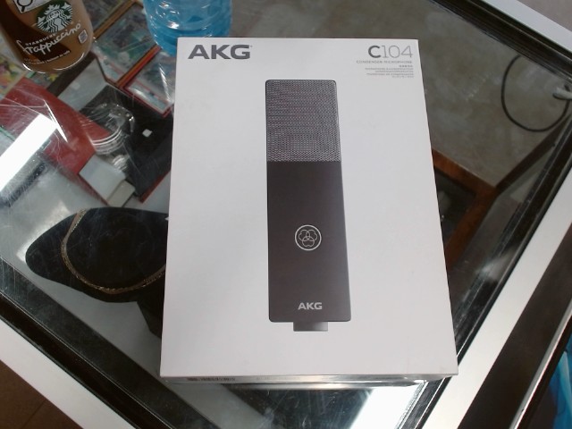 Condenser microphone