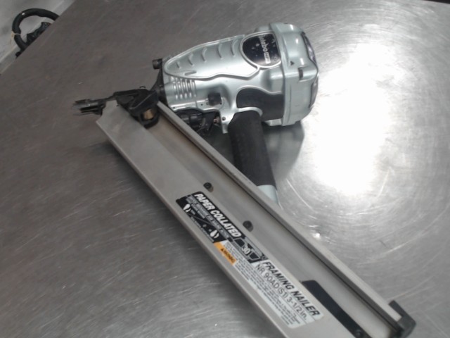 Cloueuse a bardeaux a air slide