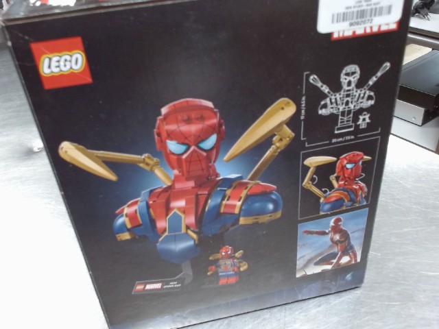 Iron spider-man bust