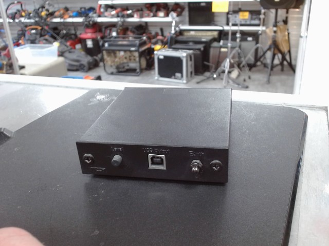 Phono pre-amplificateur