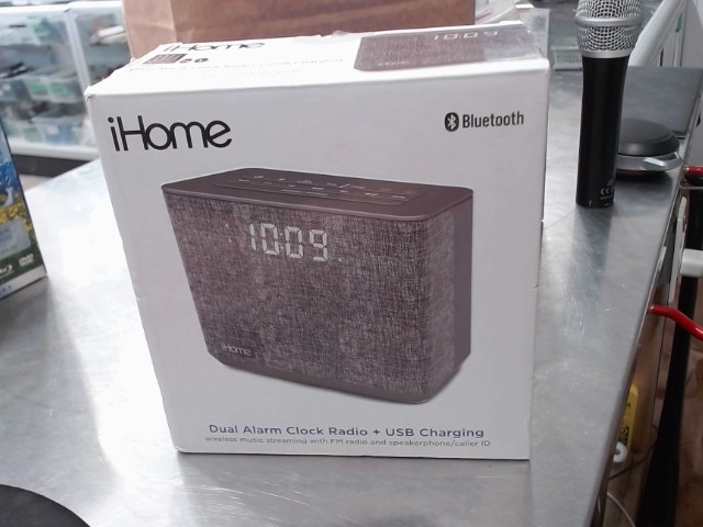 Reveil matin+usb chager en bo