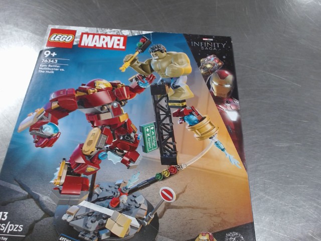 Lego marvel (hulkbuster vs the hulk)
