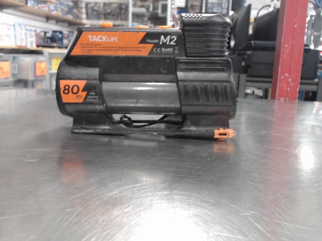 Gonfleure a pneu portatif(prise auto)