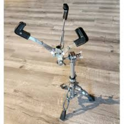 Stand snare yamaha used