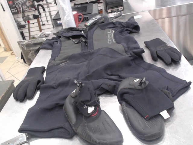 Swim sout 3xl soulier 10 et gant
