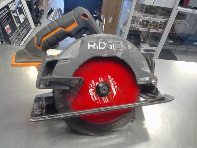 Scie circulaire ridgid 18v tool only