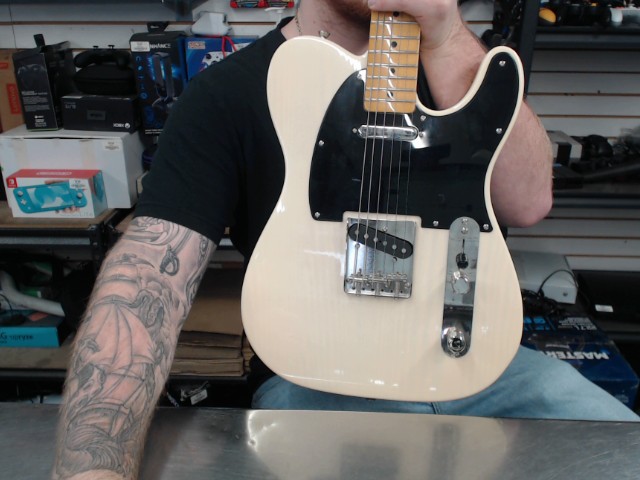 Squier fender classic vibe case mou