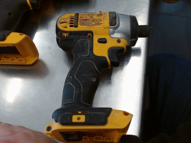 Impact drill dewalt