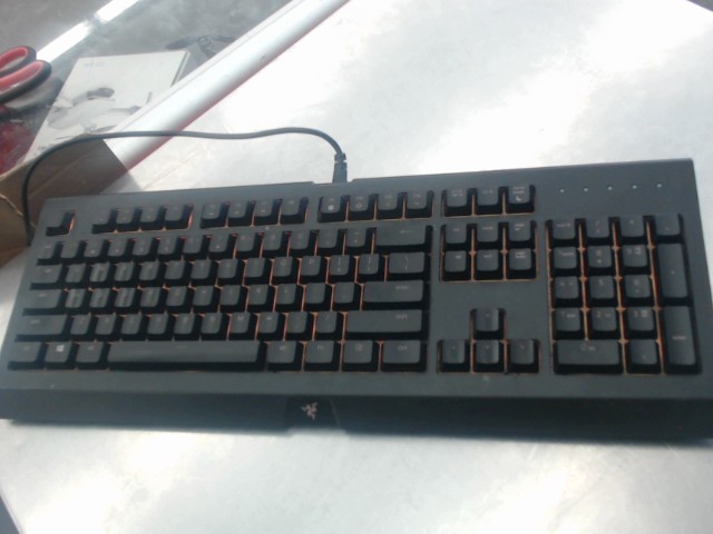Clavier mecanique cynosa chroma gaming