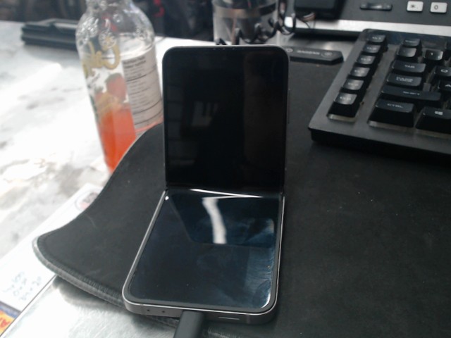 Samsung z flip 6