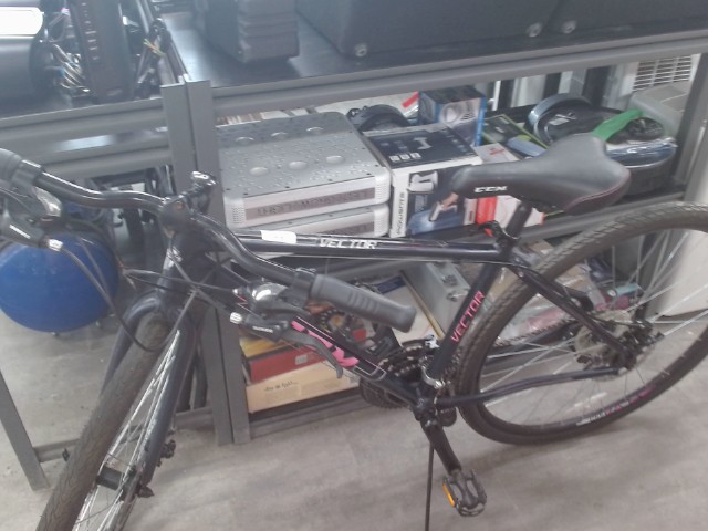 Velo de route bleu marin/rose